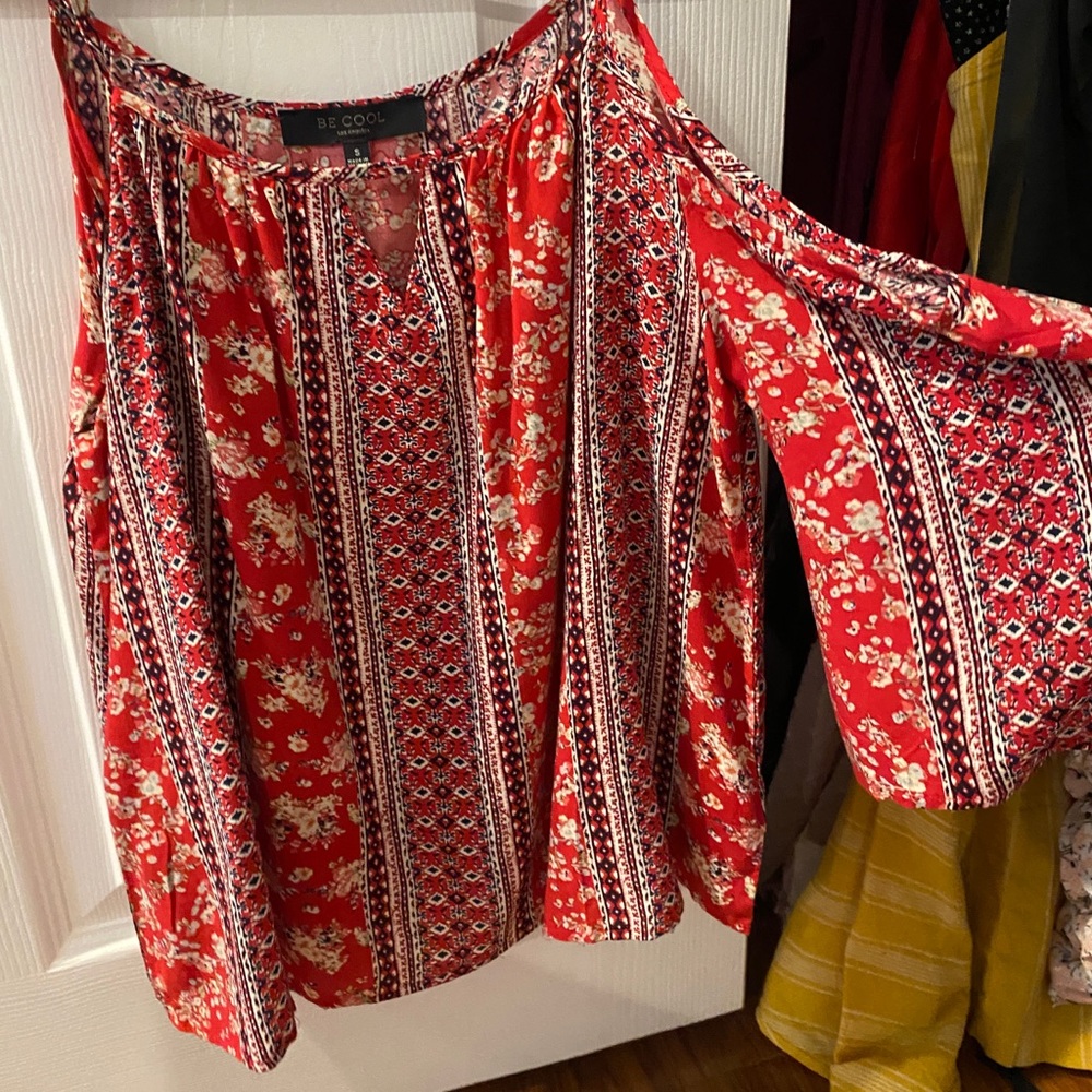 Printed Off the Shoulder Blouse